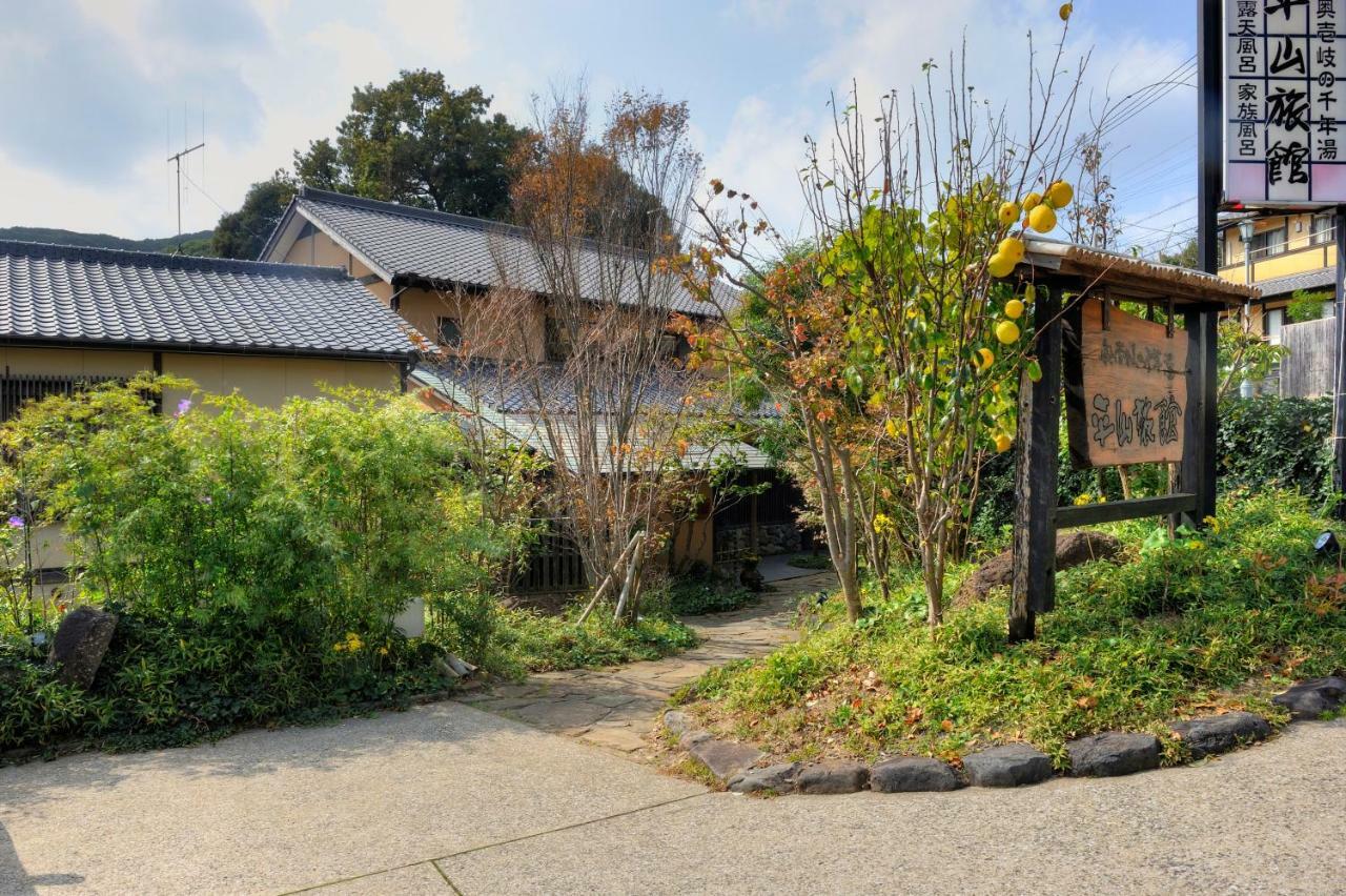 Hirayama Ryokan Iki Bagian luar foto